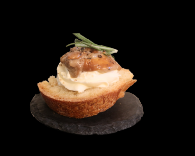 Crostino Philadelphia con porcini